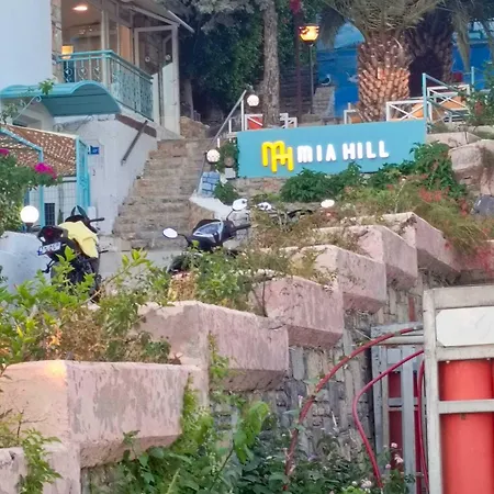 Mia Hill מלון בודרום