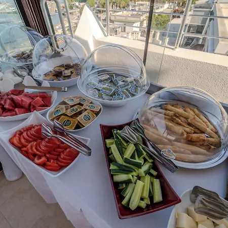 Ξενοδοχείο Mia Hill *