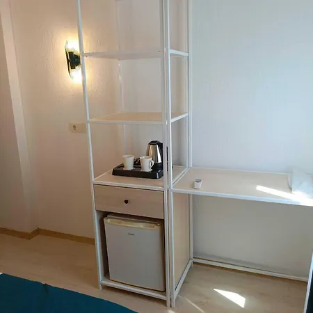 Mia Hill * ボドルム