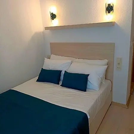 Hotel Mia Hill 3*