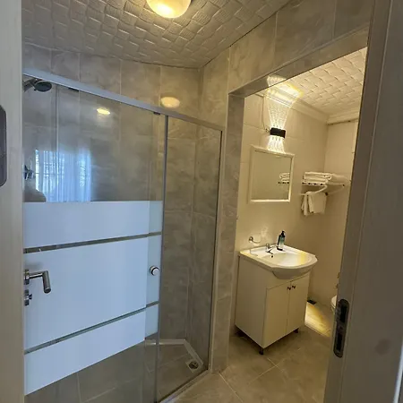 Mia Hill Bodrum